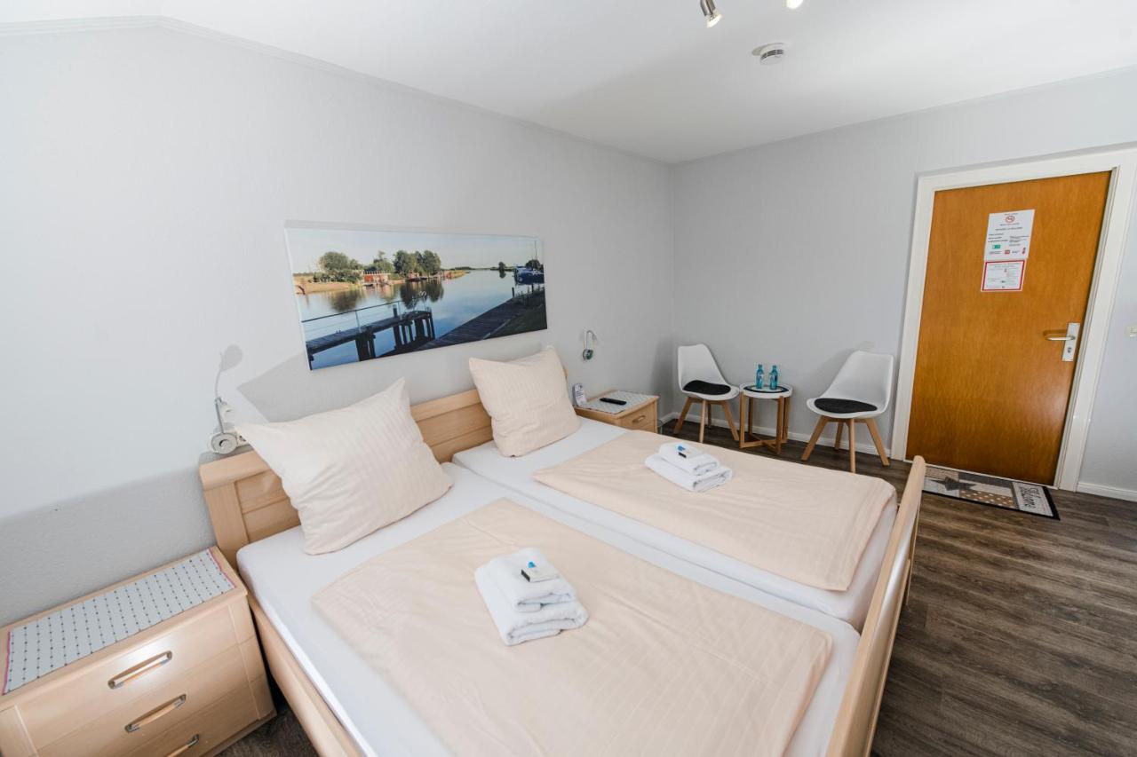 Zum Alten Faehrhaus - Bed & Breakfast Wrohm Екстериор снимка