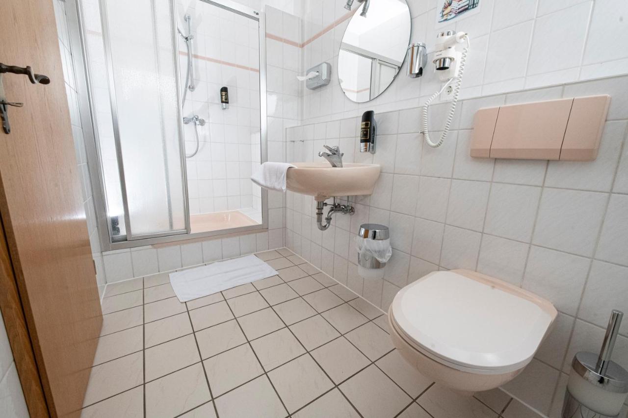 Zum Alten Faehrhaus - Bed & Breakfast Wrohm Екстериор снимка