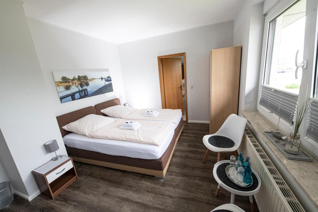 Zum Alten Faehrhaus - Bed & Breakfast Wrohm Екстериор снимка