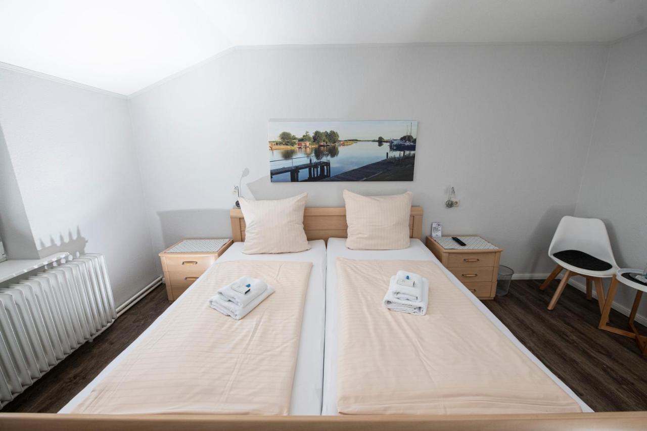 Zum Alten Faehrhaus - Bed & Breakfast Wrohm Екстериор снимка